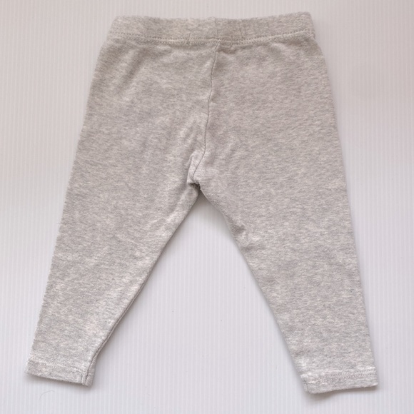 3-6m OH BABY! Set with Infant Yarn Pom Pom Beanie Hat - Picture 8 of 8